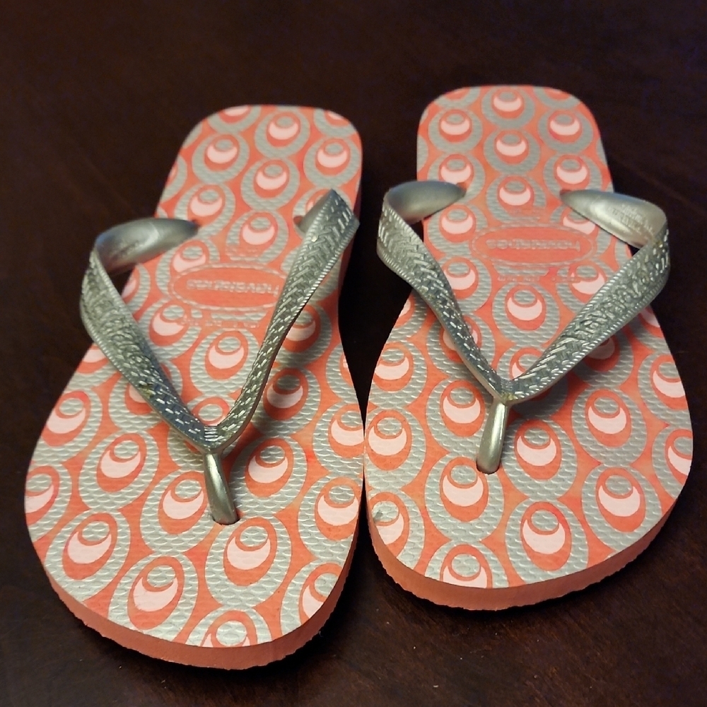 Havaianas Silver and Pink Sandals